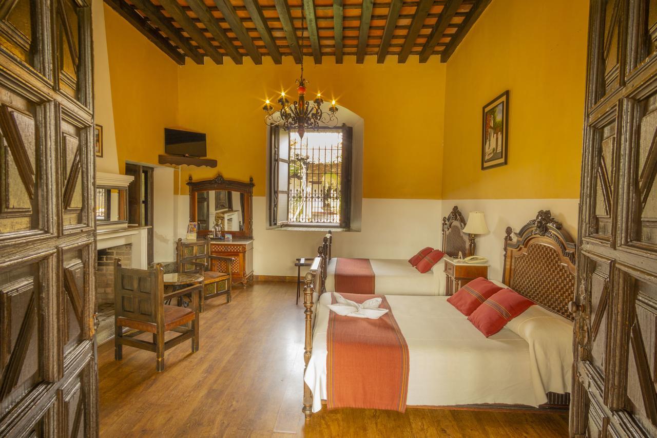 Hotel Posada De Don Rodrigo Antigua Buitenkant foto
