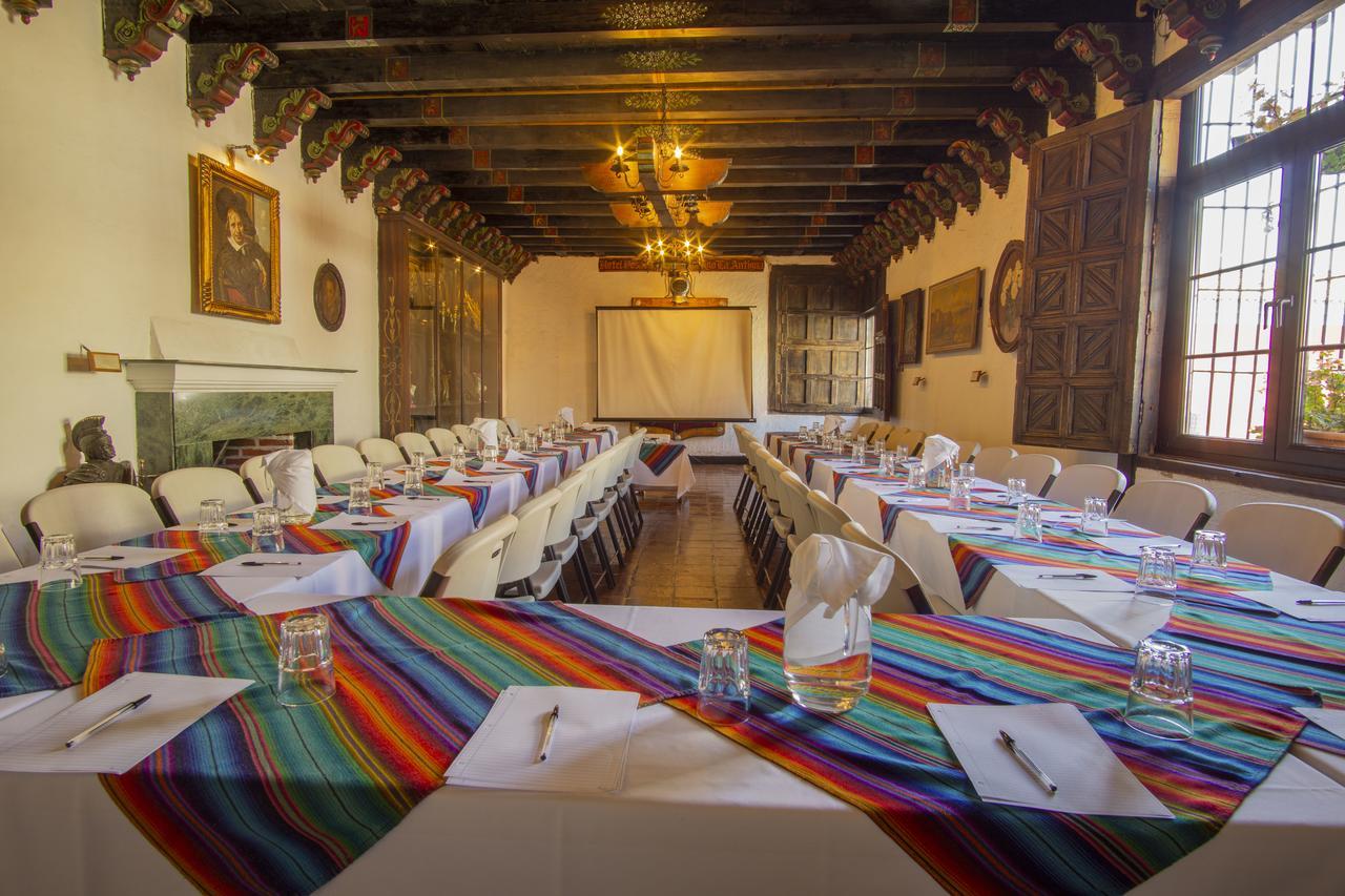 Hotel Posada De Don Rodrigo Antigua Buitenkant foto