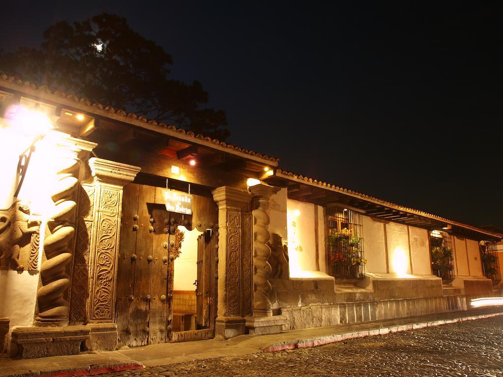 Hotel Posada De Don Rodrigo Antigua Buitenkant foto
