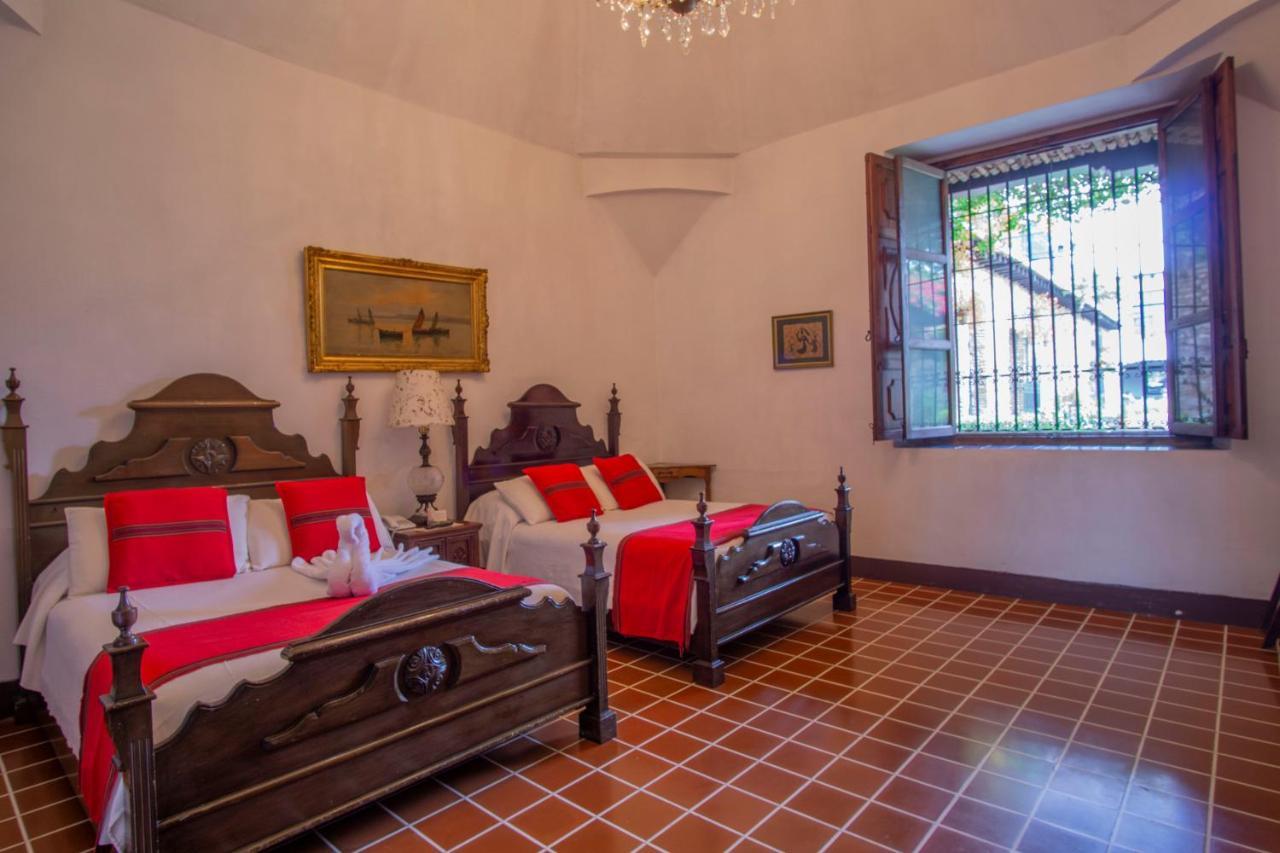 Hotel Posada De Don Rodrigo Antigua Buitenkant foto